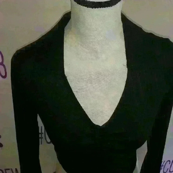 No boundaries Johnny Taylor ruched top new with tags multiple sizes. Black. - Picture 4 of 8